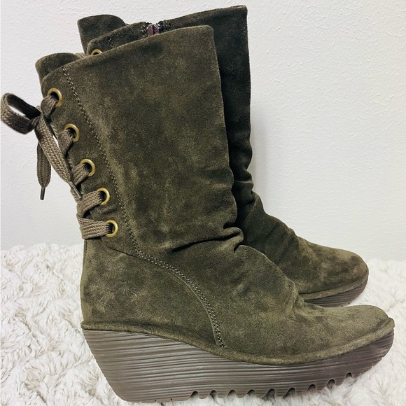 Fly London Yada Green Suede Wedge Boots Size 39 8-8.5 US Lace back Mid Calf - Picture 3 of 10